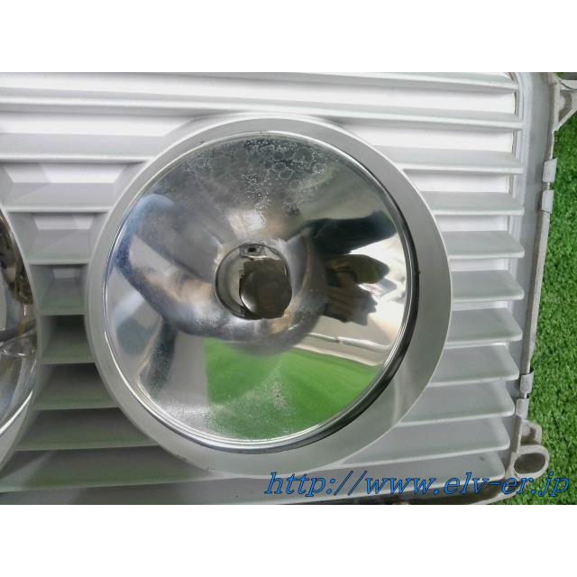 ベンツ 【ジャンク品】W123・旧車・丸目 右ヘッドライト : ELV-ER