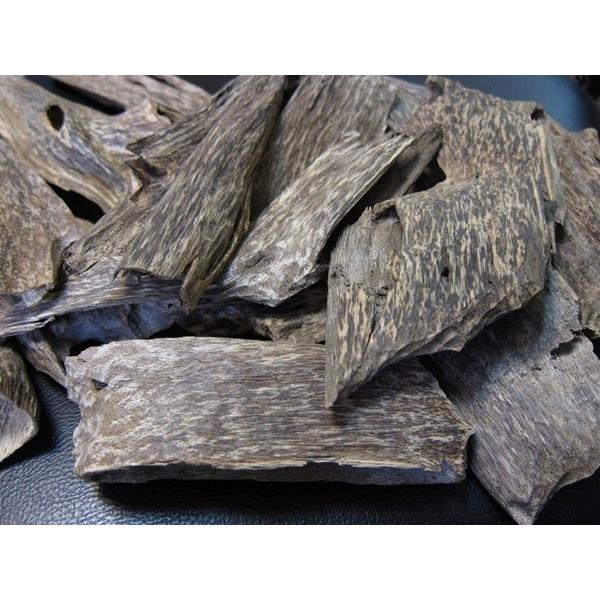 ベトナム産高級栽培沈香【中高ランク】5g量り売り サンプル 沈香 沈水