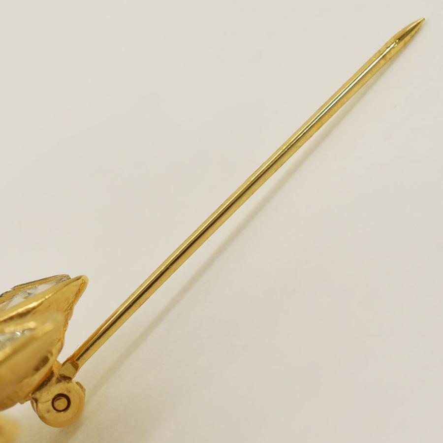 Yves Saint Laurent（イヴ・サンローラン） ブローチ ストーン