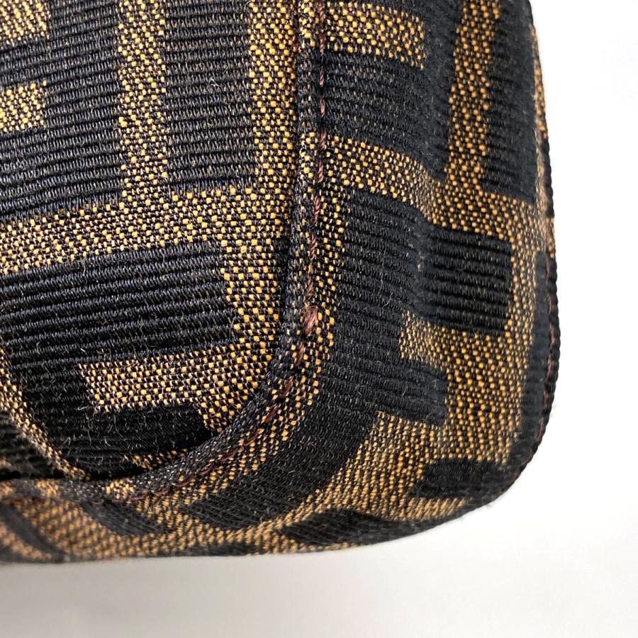 FENDI（フェンディ） ズッカ柄 ショルダーバッグ ハンドバッグ