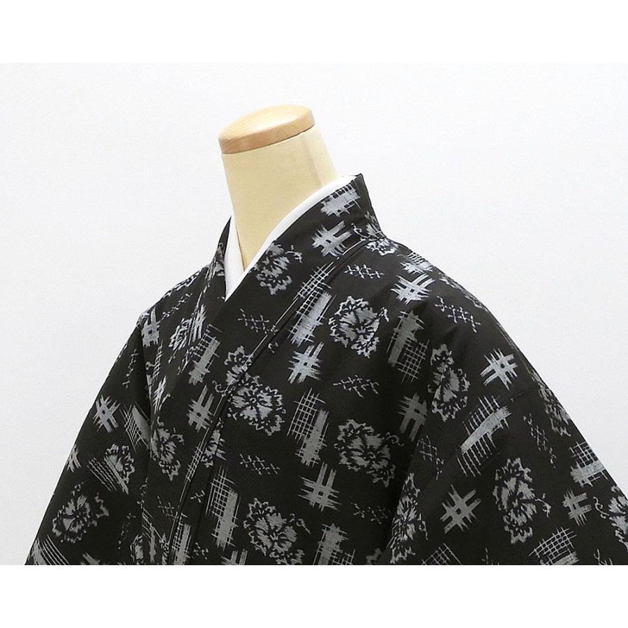 紬 未着用 正絹 井桁花模様 身丈168.5cm 裄丈67cm 未使用 新古品 着物