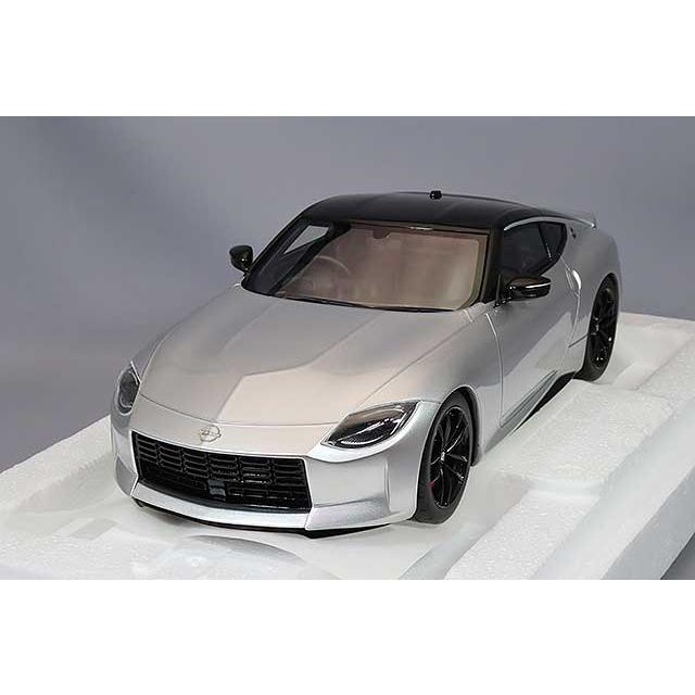 TOP SPEED 1/18 日産 フェアレディ Z パフォーマンス 2023