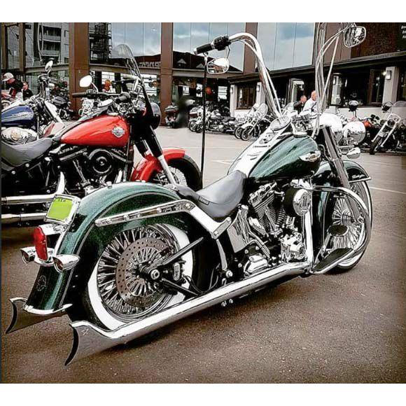 Freedom Performance 両出しフィッシュテイル・マフラー 32インチ