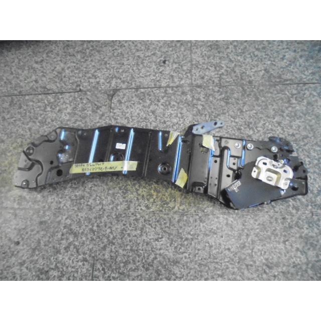 ヴェルファイア DBA-ANH20W パワースライドドアモーター 単価 必要部位