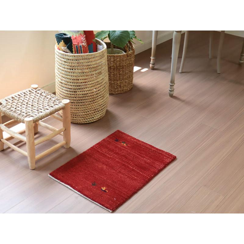 ミニギャッベ イランの手織りラグ GABBEH 60x44cm レッド 無地