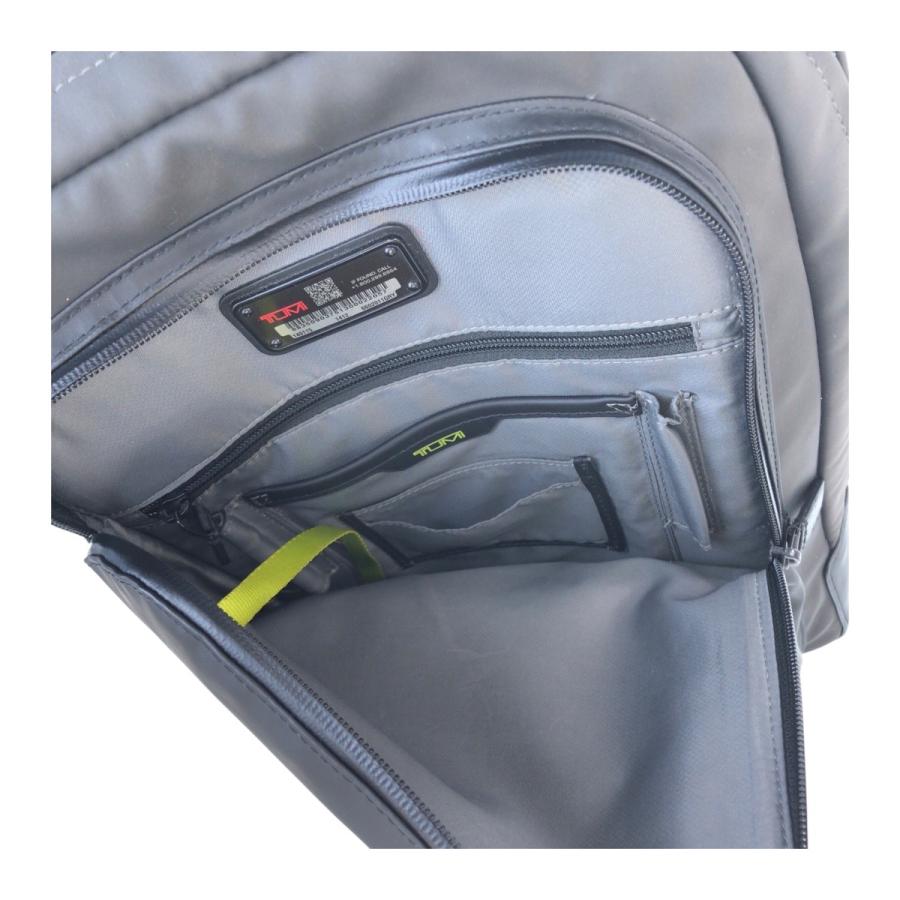 TUMI（トゥミ） 美品 ハリソン ブラッドナー ブラック 黒 グレー