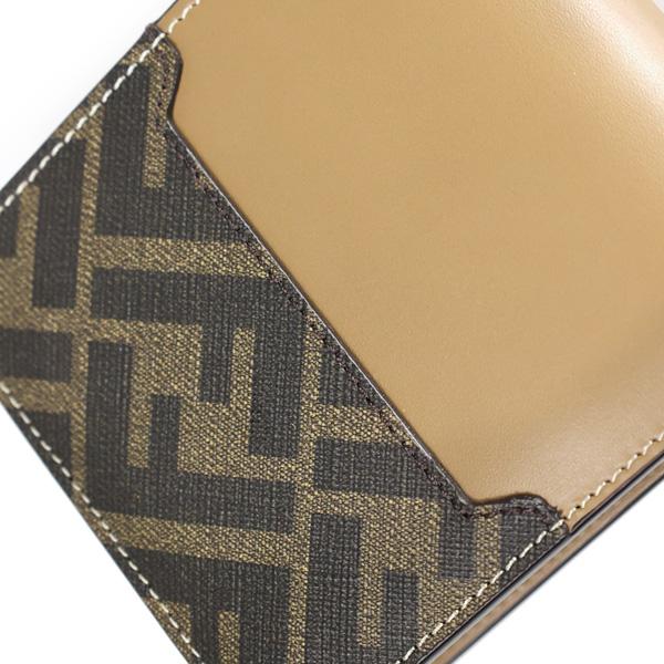 FENDI（フェンディ） 折りたたみ財布 ミニ財布 カードケース 名刺入れ