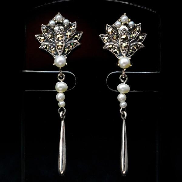 非売品レア】 FEBRUARY 扇子 ブリリアントグリーン 激レア】 February