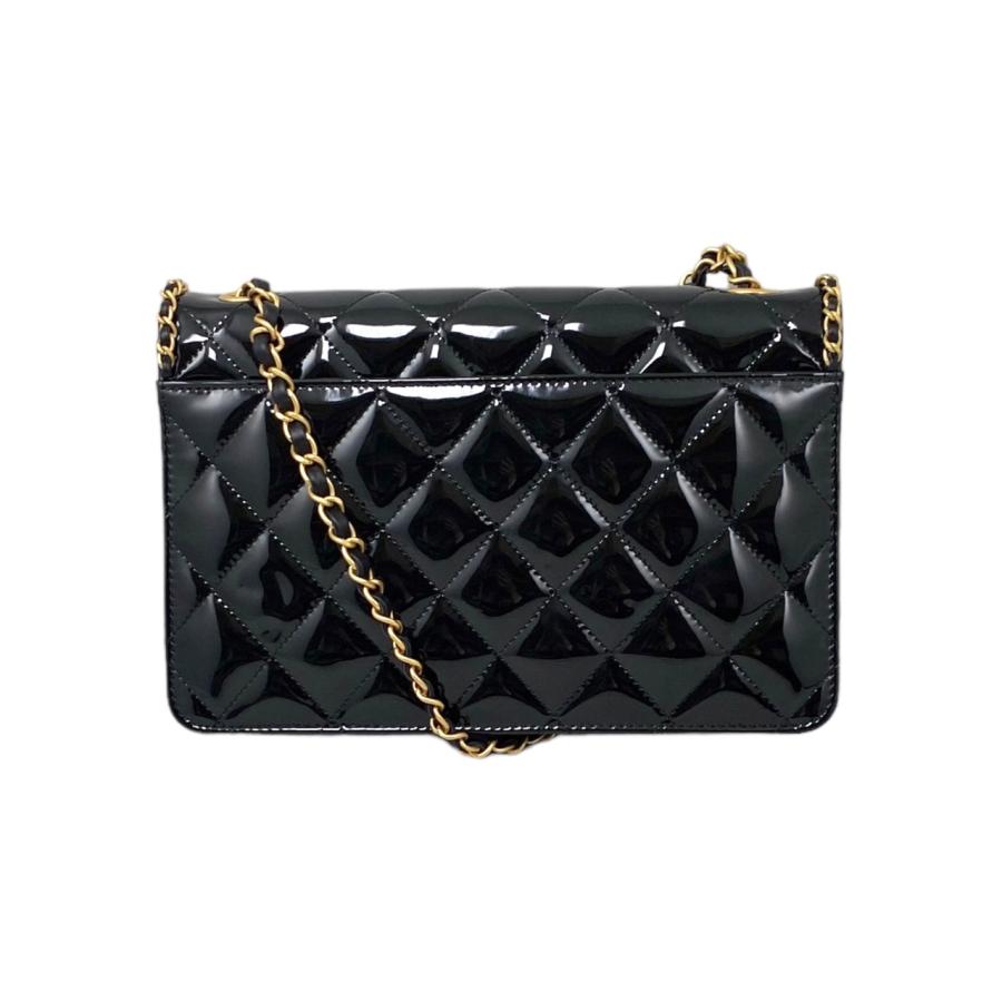 CHANEL（シャネル） ショルダーバッグ ハートチェーン AP4900