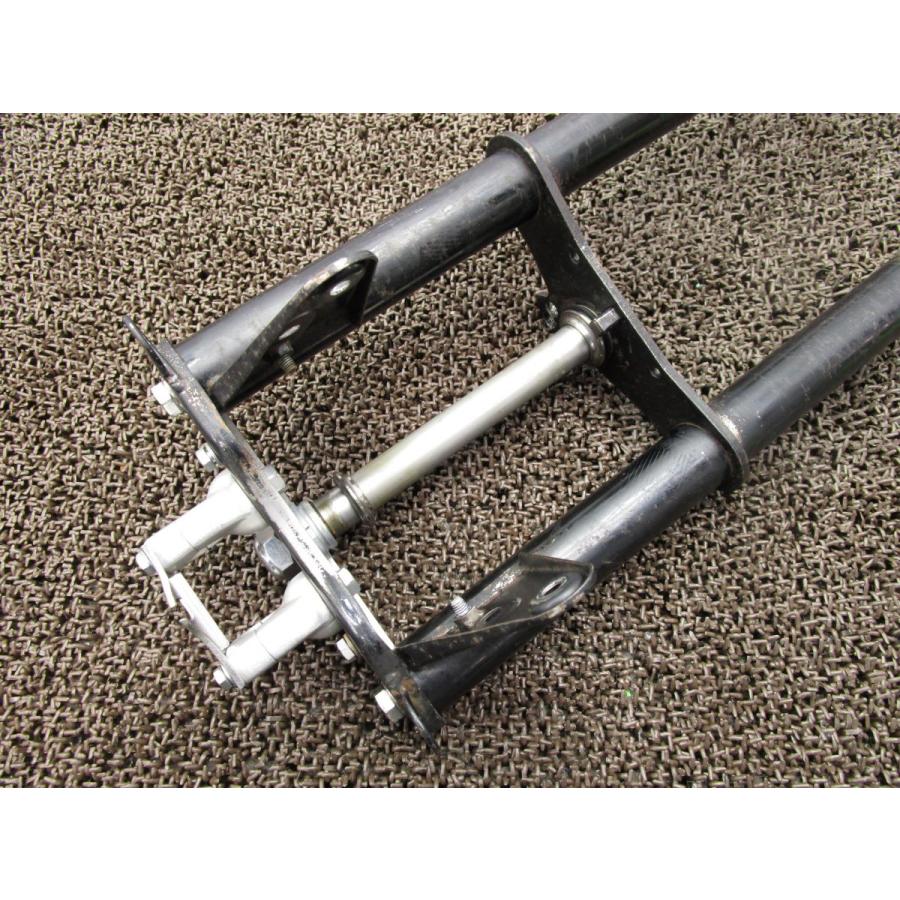 アメリカンダックス50 フロントフォーク トップブリッジ □A474