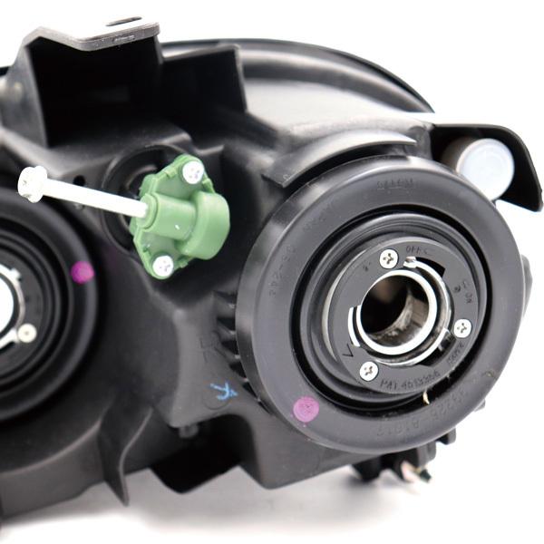 ロードスター ターボ用ヘッドランプ 右 （HB3/HB4用） NB8C 20001