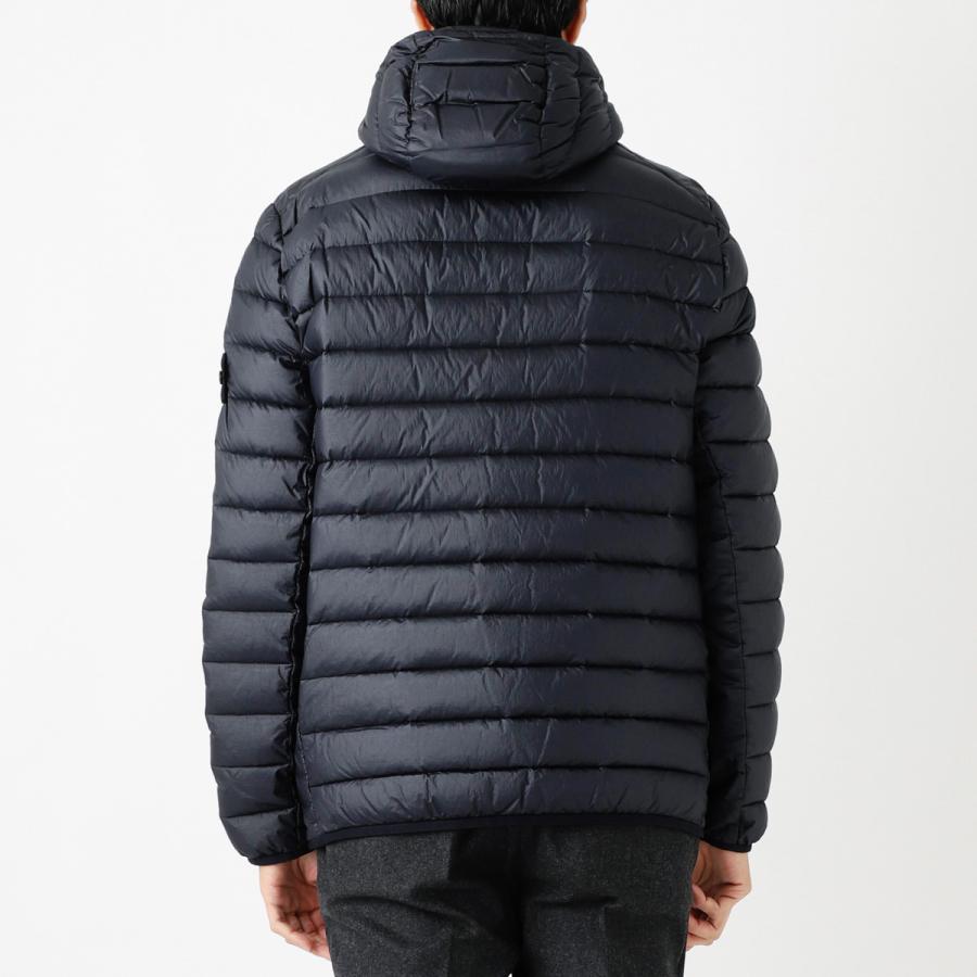 STONE ISLAND（ストーン アイランド） ダウンジャケット 40124 LOOM