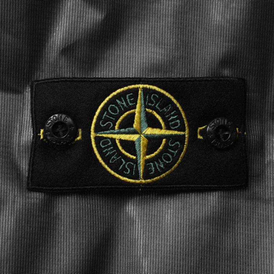 STONE ISLAND（ストーン アイランド） 中綿入り ジップアップ ブルゾン