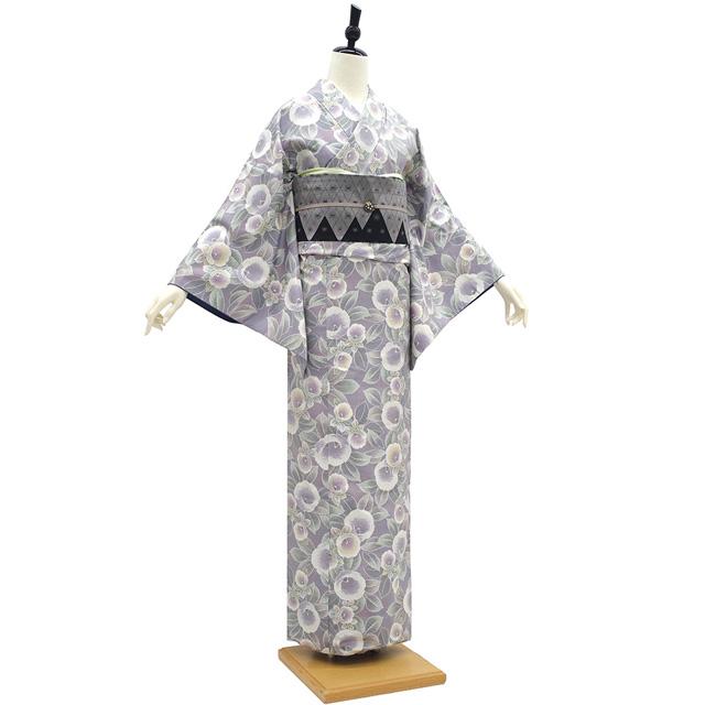 本場大島紬 着物 リサイクル 白大島 大島紬 色大島 正絹 紫 椿 花 中古