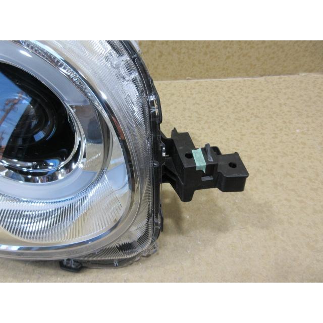 良品 ダイハツ ムーヴ キャンバス LA850S/LA860S 純正 LED 右 ヘッド