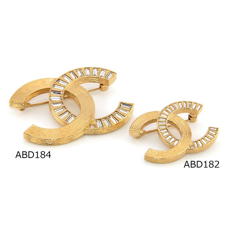 CHANEL（シャネル） [正規ラッピング済] ブローチ アクセサリー CC