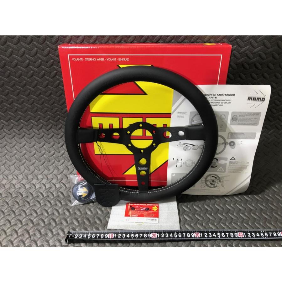 MOMO（モモ） 栃木発 ￥送料一律￥ ステアリング PROTOTIPO BLACK
