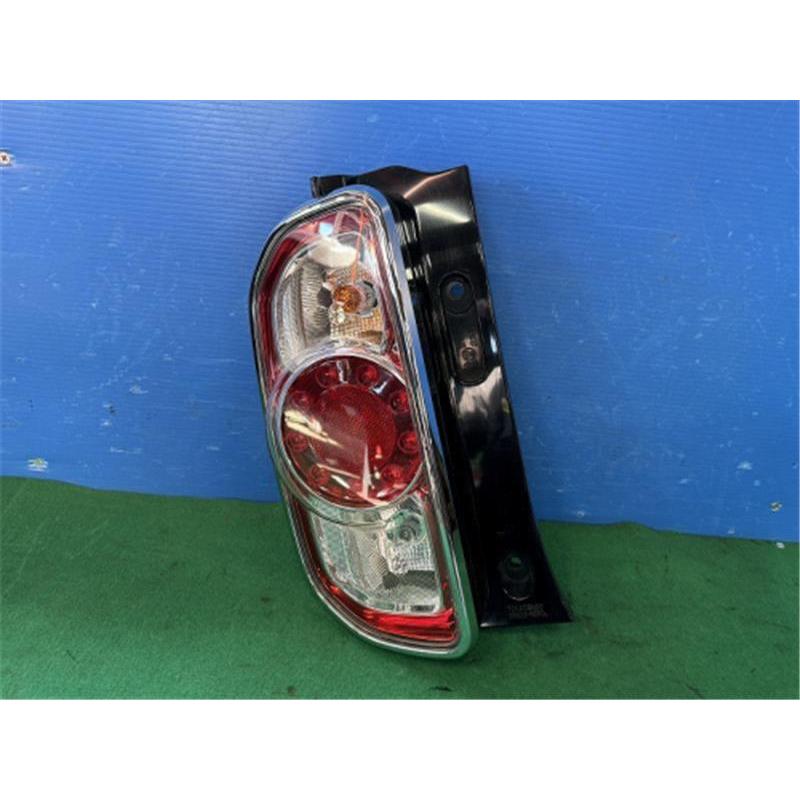 スズキ 純正 ハスラー 《 MR41S 》 左テールランプ P11400-24001141