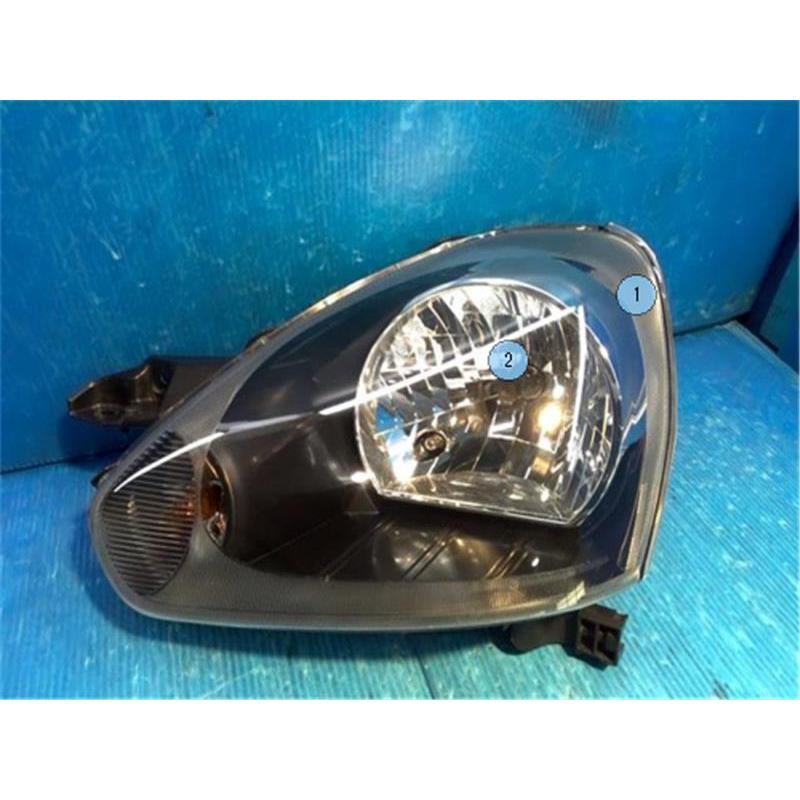 トヨタ 純正 ピクシスエポック 《 LA310A 》 左ヘッドライト 81150