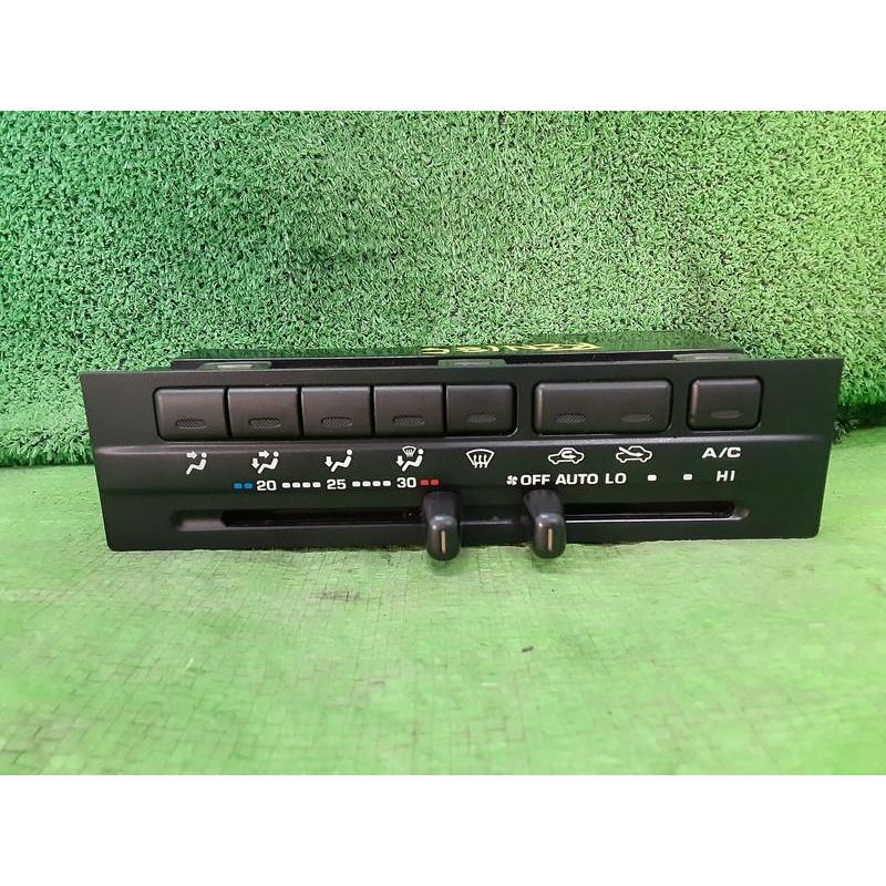 トヨタ 純正 ハイラックスサーフ 《 RZN185W 》 エアコンスイッチ