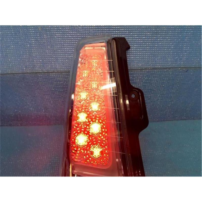 スズキ 純正 ワゴンR 《 MH44S 》 左テールランプ 35670-72M20 P71300