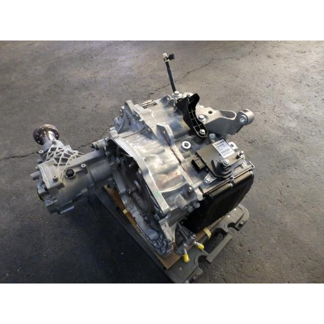 ボルボ V60 T6 CBA-FB6304T オートマミッション/6速AT B6304T TF-80SC