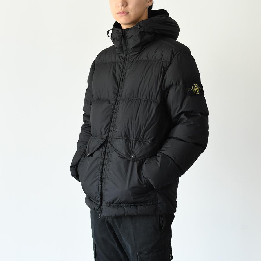 STONE ISLAND（ストーン アイランド） ダウン アウター 防風 ダウン