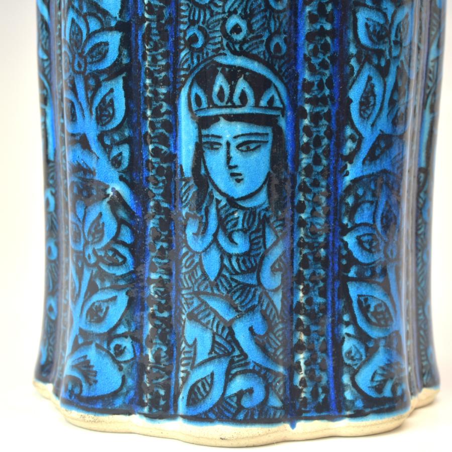 趣楽】 希少 人間国宝 【加藤卓男】作 『青釉胡姫文手付花入』 高さ