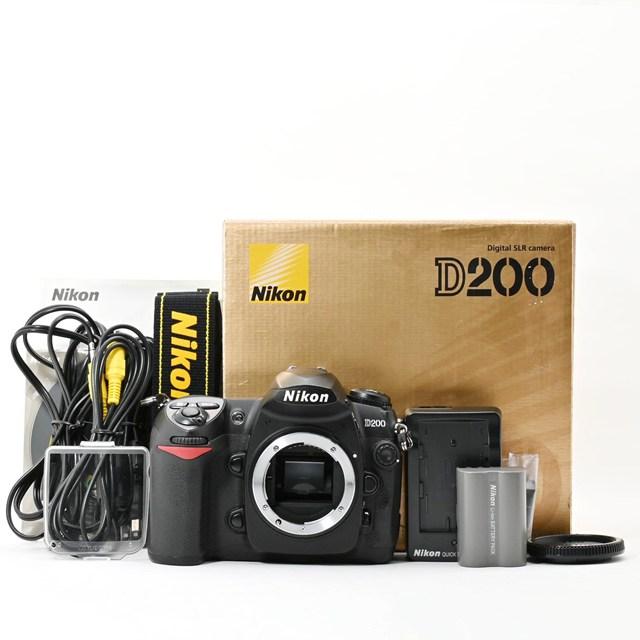 良品＞Nikon D200 ボディ｜シャッター数16,000枚｜付属品完備｜堅牢