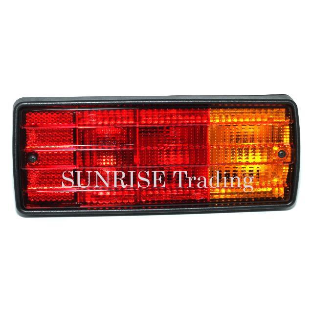 Mercedes-Benz（メルセデス・ベンツ） W463 テールランプAssy 右側