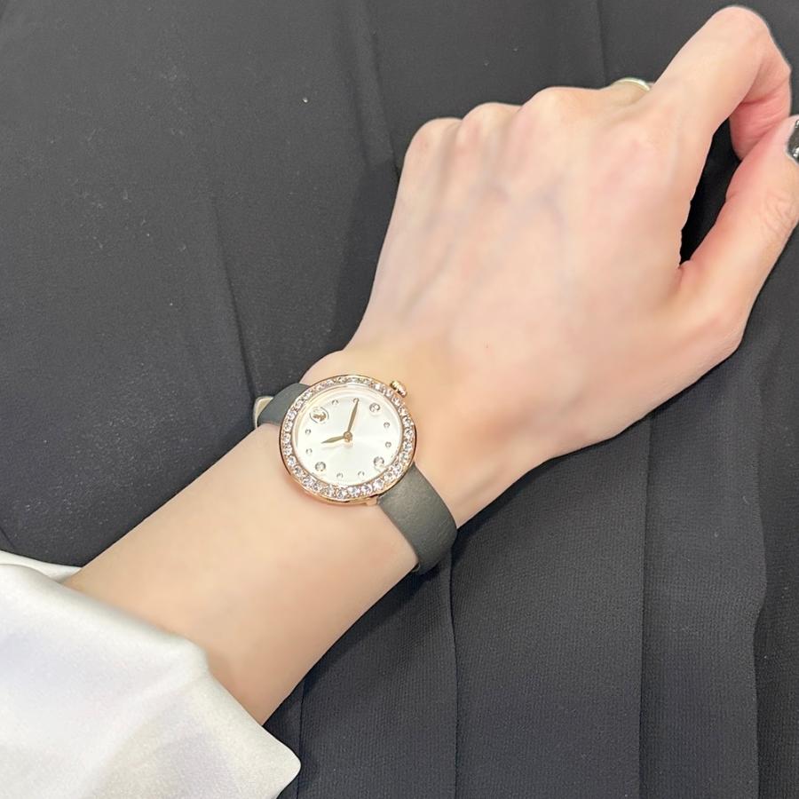 SWAROVSKI（スワロフスキー） 腕時計 レディース 上品 グレーレザー
