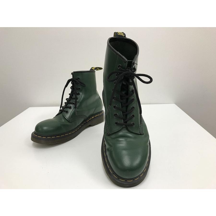 ドクターマーチン Dr.Martens 圧倒的存在感で魅せる！上品でエレガント