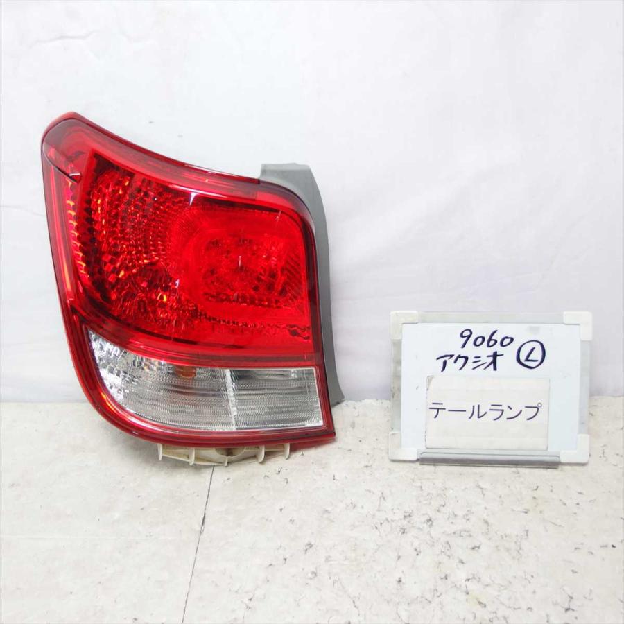 送料無料 平成24年 カローラアクシオ NZE161 テールランプ ライト 左 L