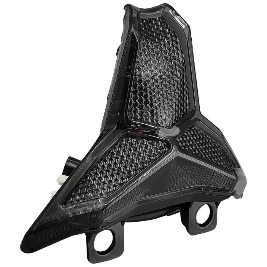 TST ティーエスティー プログラマブル／シーケンシャルLED一体型テール