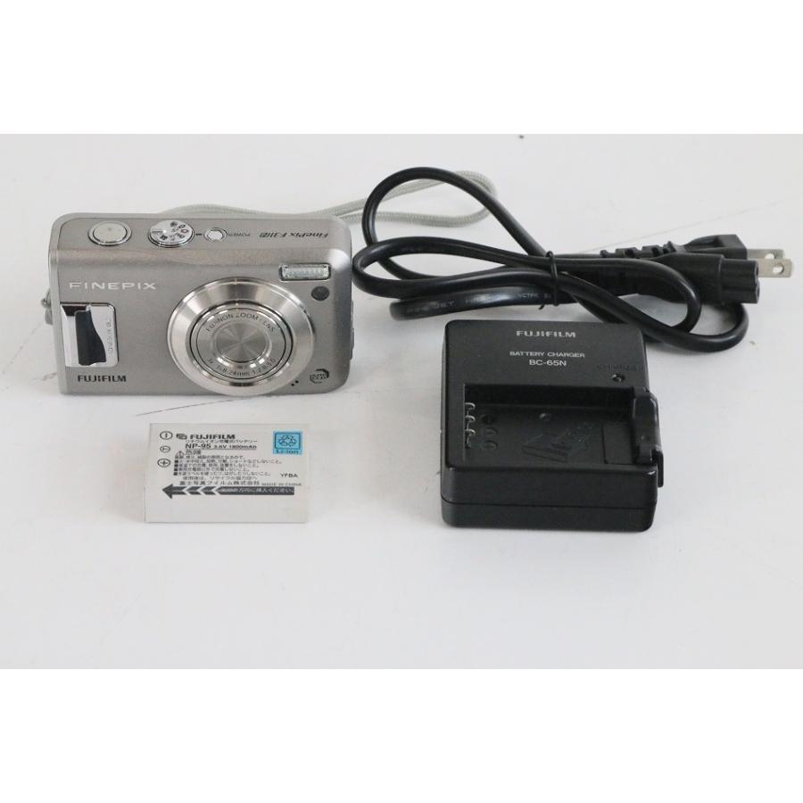FUJIFILM FinePix F31fd デジカメ 初期化済み 付属品あり FUJIFILM