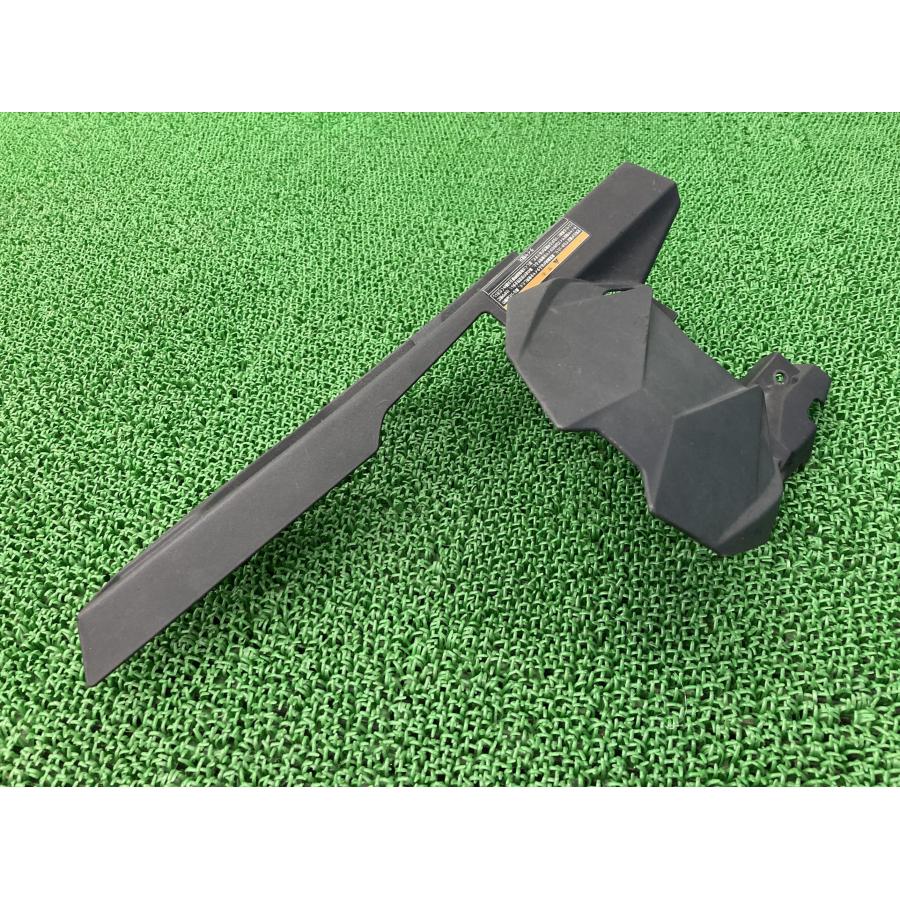 カワサキ（Kawasaki） ZX-25R リアフェンダー 36014-0573 純正 中古