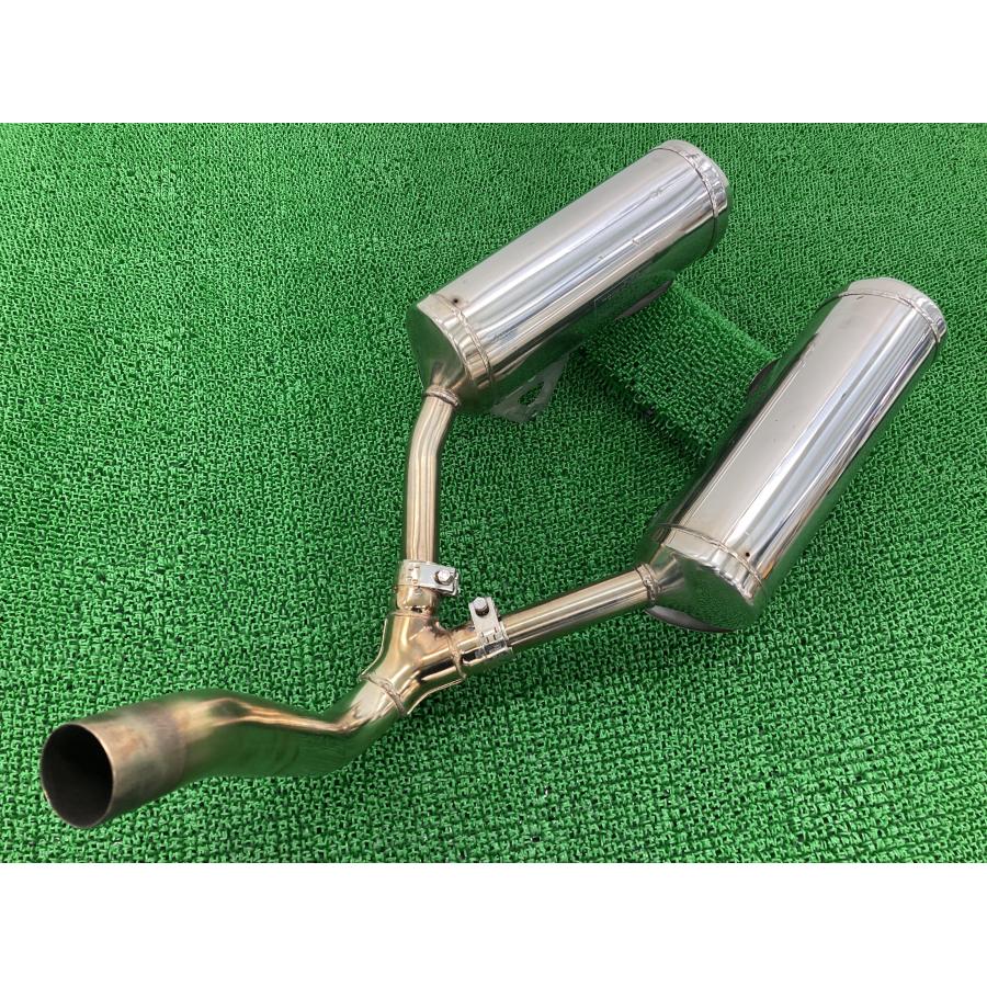 ストリートトリプル675 サイレンサーマフラー 2200831/2200832
