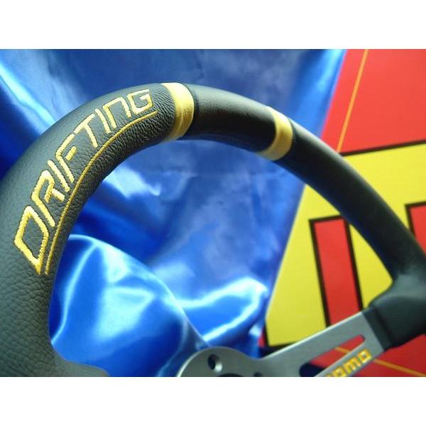 MOMO シルバー 3スポーク ステアリング MOMO ステアリング 3スポーク