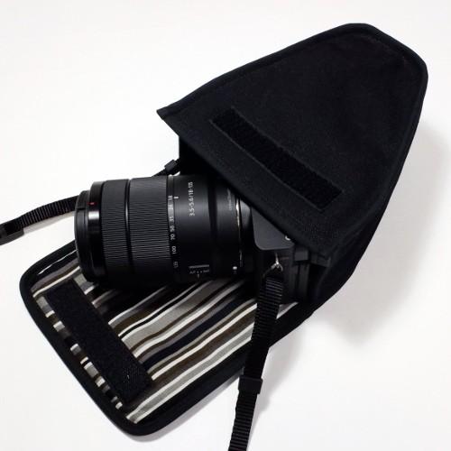 Suono（スオーノ） ソニー α6400 ケース / α6300 ケース (ブラック