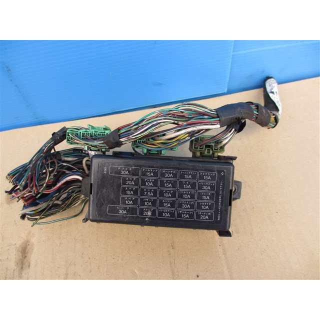 33273 ヒューズBOX ヒューズ 電装 FC3S サバンナ RX-7 : ヤマサキ