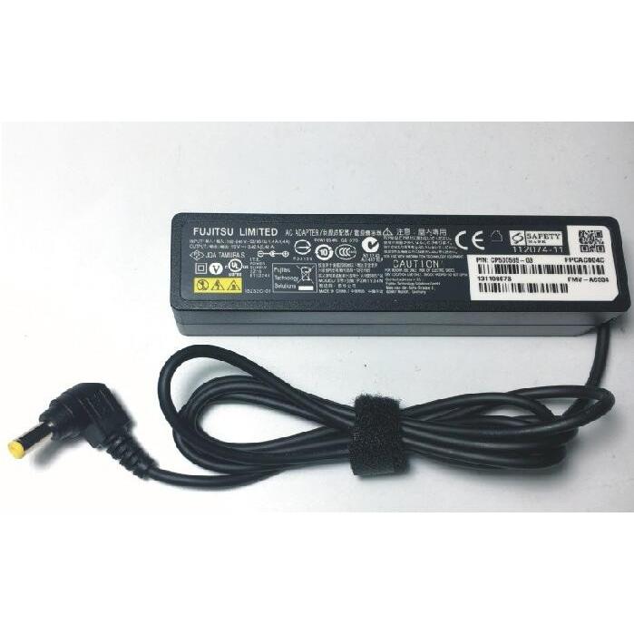 Fujitsu Lifebook 本体 ACアダプター・マウス付き AH77/G Fujitsu