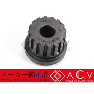 正規品】 スズキ純正部品 JA11 ジムニー リーフ スプリング シャックル