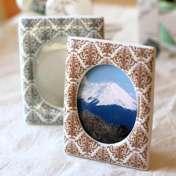 バゼル陶器製写真立て Lサイズ 日本製 瀬戸焼 デジタルもいいけど