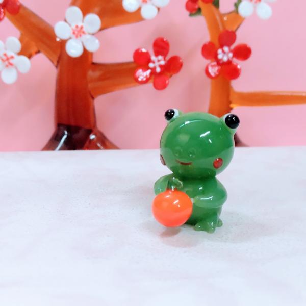 ガラス細工 カエルとみかん ミニチュア 雑貨 置物 小物 蛙 : きたの
