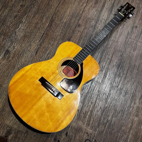YAMAHA（ヤマハ） Yamaha FG-110 Red Label Acoustic Guitar