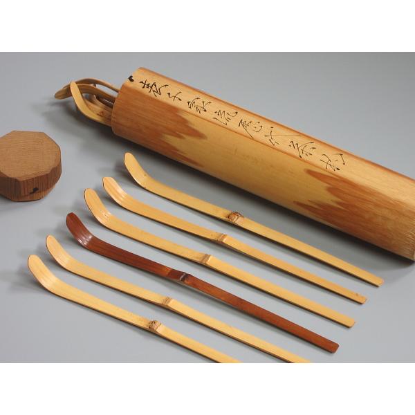 表千家歴代茶杓 千利休から惺斎まで 12本入 共筒 : 茶道具商 越中屋