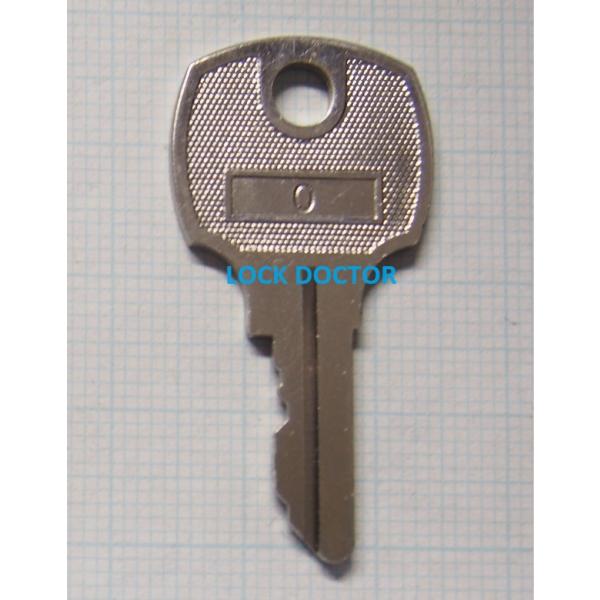 ゼロキー73本@250 流通キー8本@150 ゼロキー73本@250 流通キー8本@150