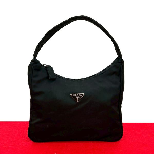 PRADA（プラダ） 極 美品 三角ロゴ プレート 金具 テスート ナイロン