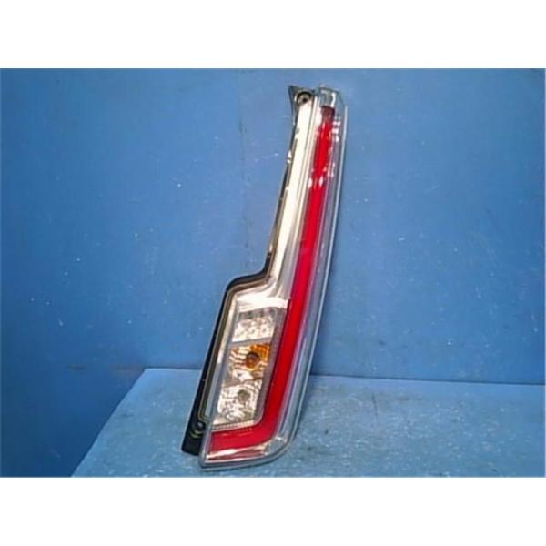 ダイハツ 純正 ムーブカスタム 《 LA150S 》 右テールランプ 81551