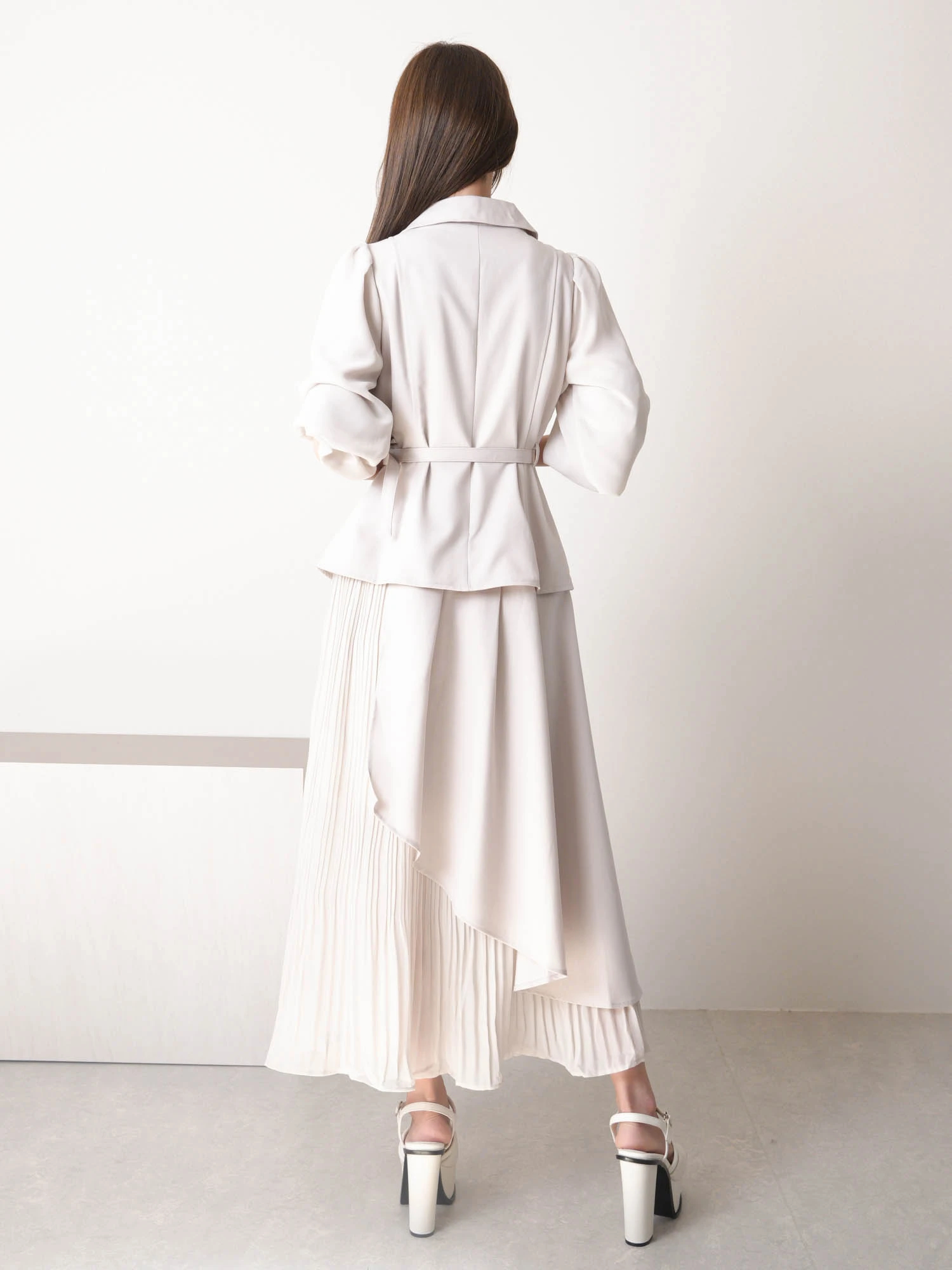 LIP SERVICE（リップサービス）｜ ジャケットプリーツロングワンピース